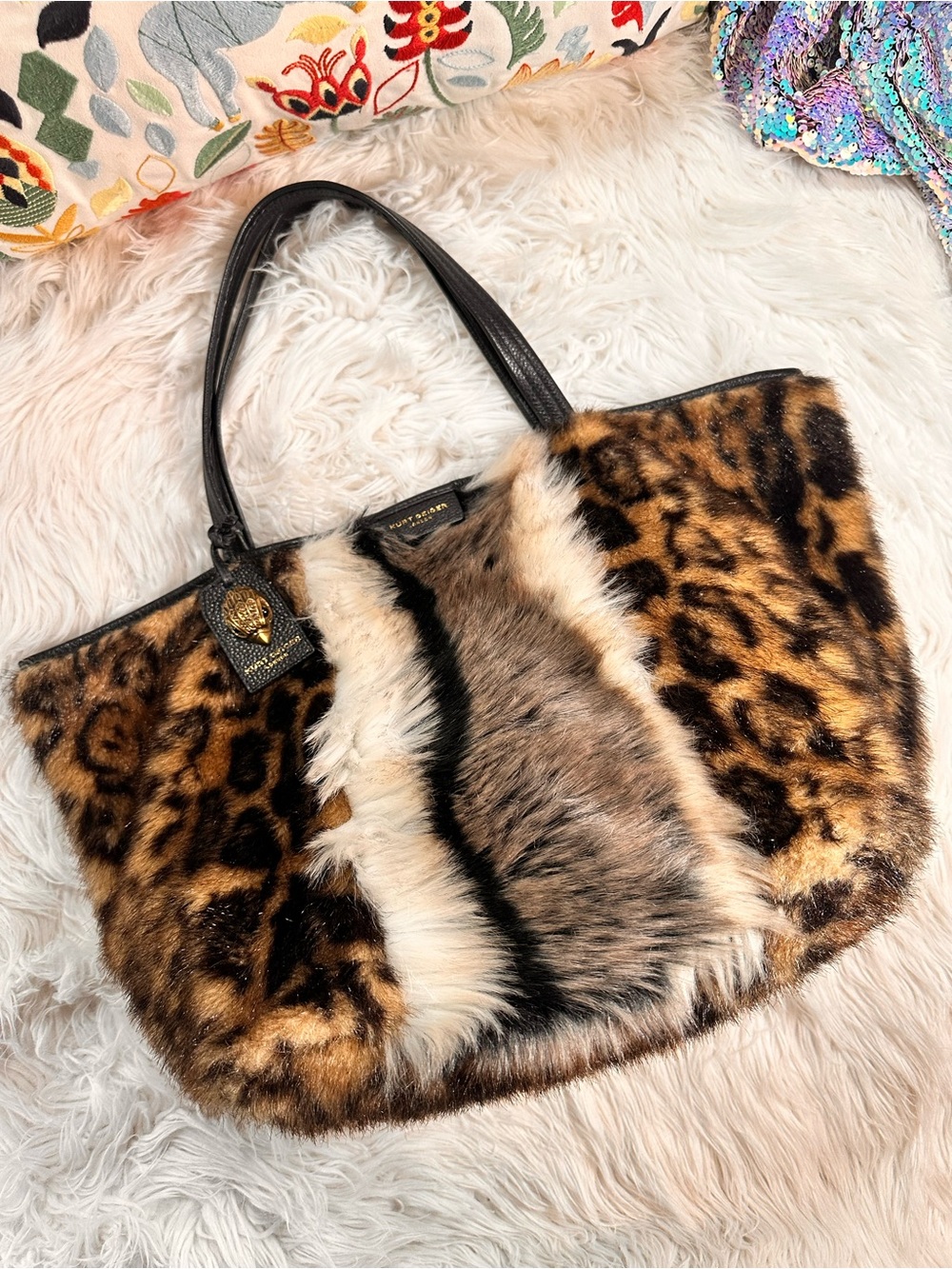 Kurt Geiger • Leopard Print Faux Fur and Leather Poppy Tote Caryall - Picture 15 of 16